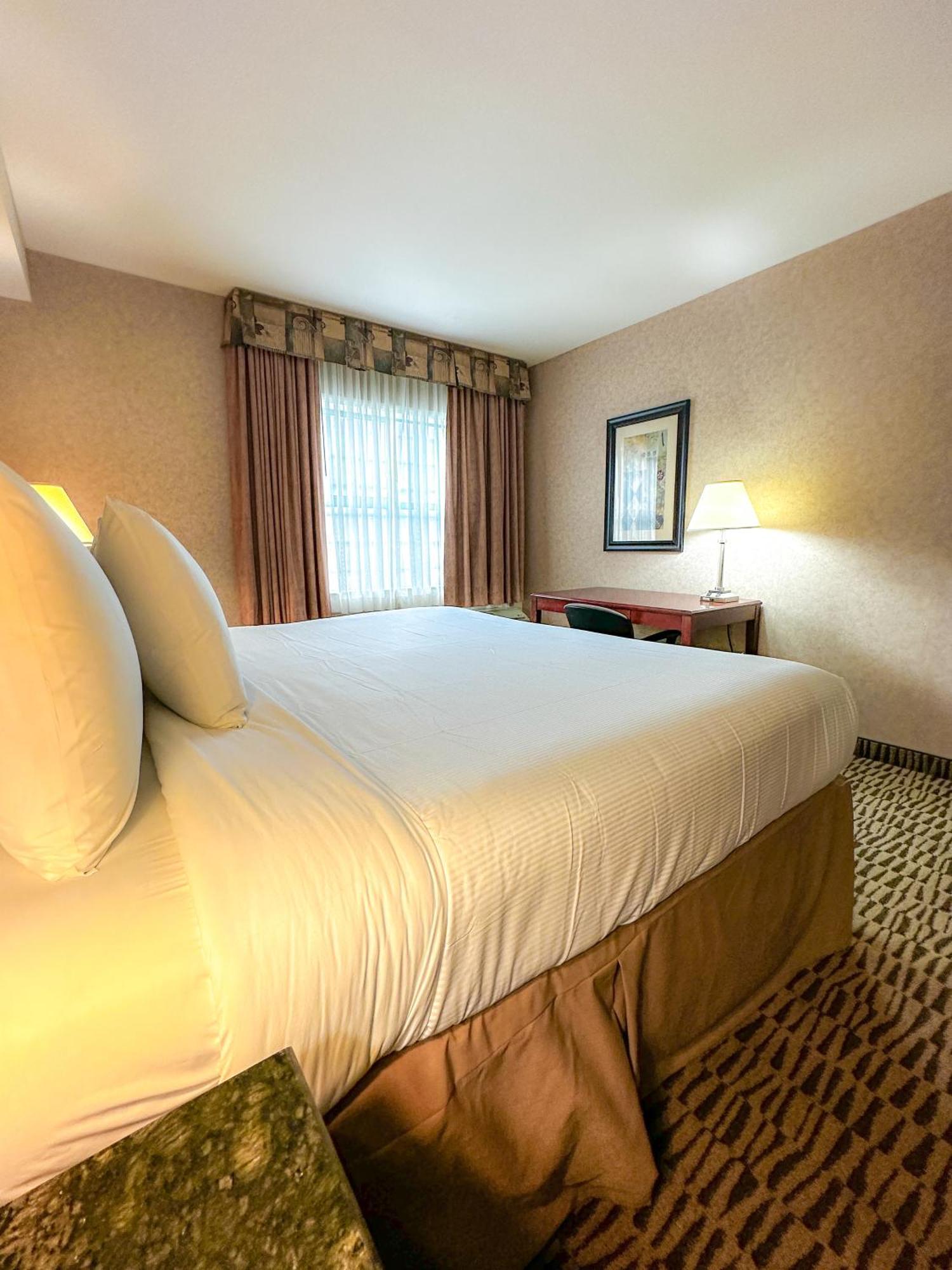 Hotel Prestige Aberdeen 3*